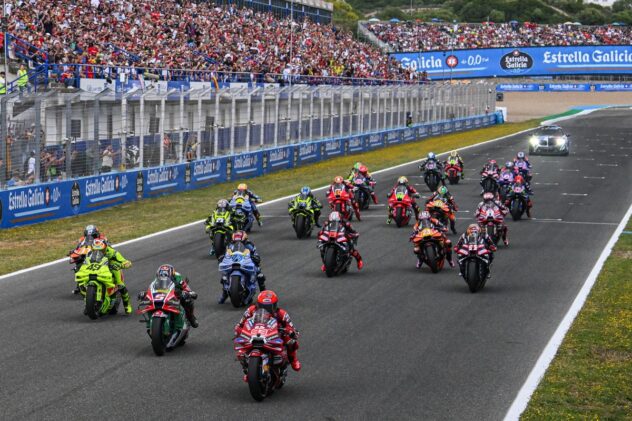 Should there be a tear-off rule following Marco Bezzecchi's Jerez incident?