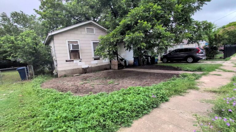 Southwest Side man accused of killing dogs had previously asked ACS for help, relative says