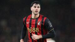 Spurs closing in on Bournemouth's Senesi
