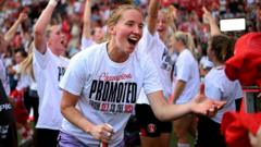 'Star of the show' - Whitehouse's penalty masterclass sends Charlton to WSL