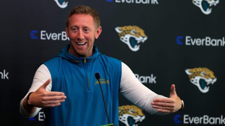 Way-too-early 2027 NFL mock draft has Jaguars doing something they probably should have done this year