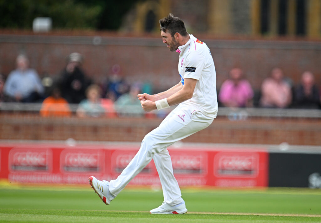 Wharton, Root give Yorkshire a fighting chance