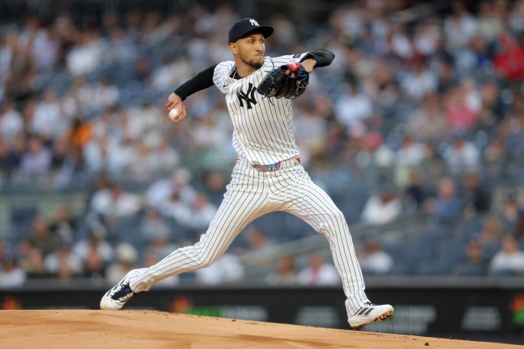 Yankees vs. Mets prediction: Subway Series picks, odds, best bets Sunday