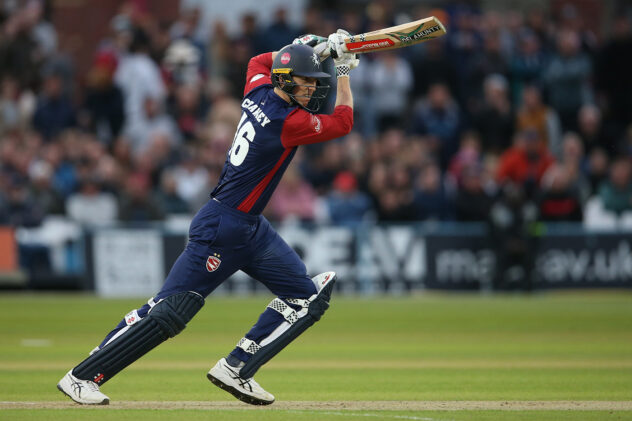 Zak Crawley channels England disappointment into match-winning 75*