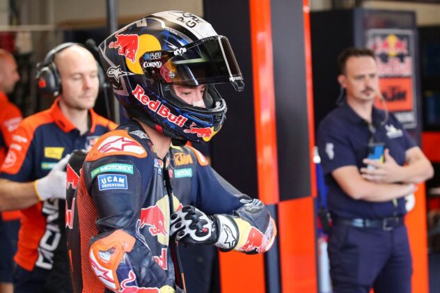 Acosta set for surgery after wrist issue leads to Dutch GP retirement