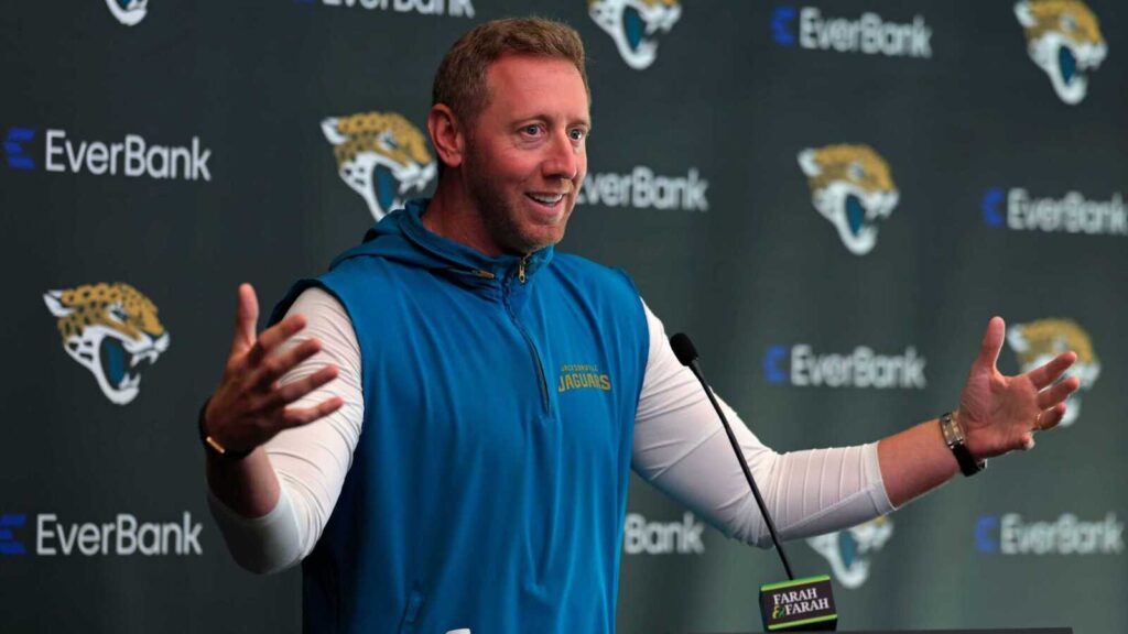 AFC Notes: Liam Coen, Amani Hooker, Colts, Jaguars, Titans