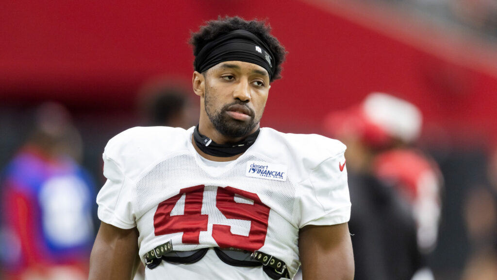 Browns Sign LB Benton Whitley
