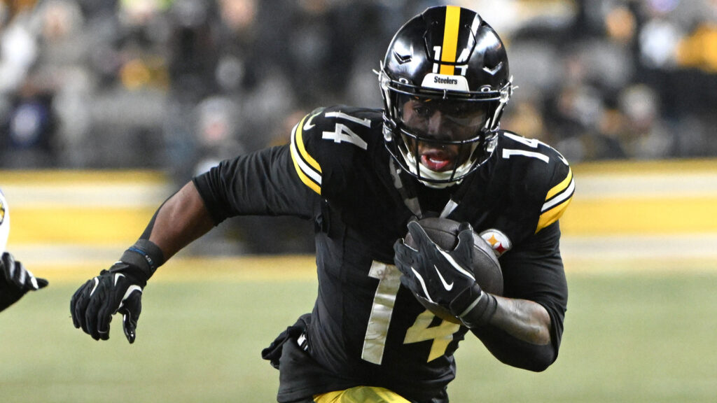 Buccaneers Free-Agent Signing Turning Heads During Minicamp