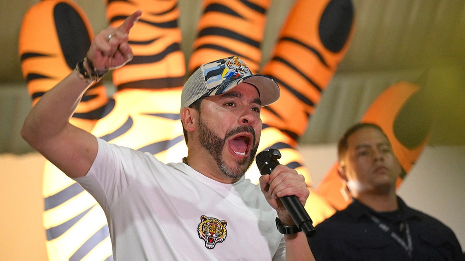 Colombia's 'El Tigre' secures presidency as leftist rival finally concedes defeat