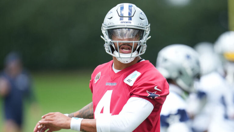 Cowboys have a Dak Prescott problem they need to address