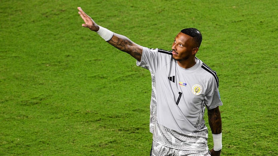 Curacao goalie makes 15 saves as squad picks up first World Cup point