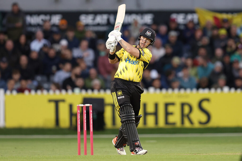 D'Arcy Short fifty consigns Somerset to a third straight defeat