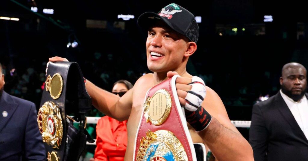 David Benavidez seeks to be the first man to KO fellow champion as 'legacy' fight being finalised