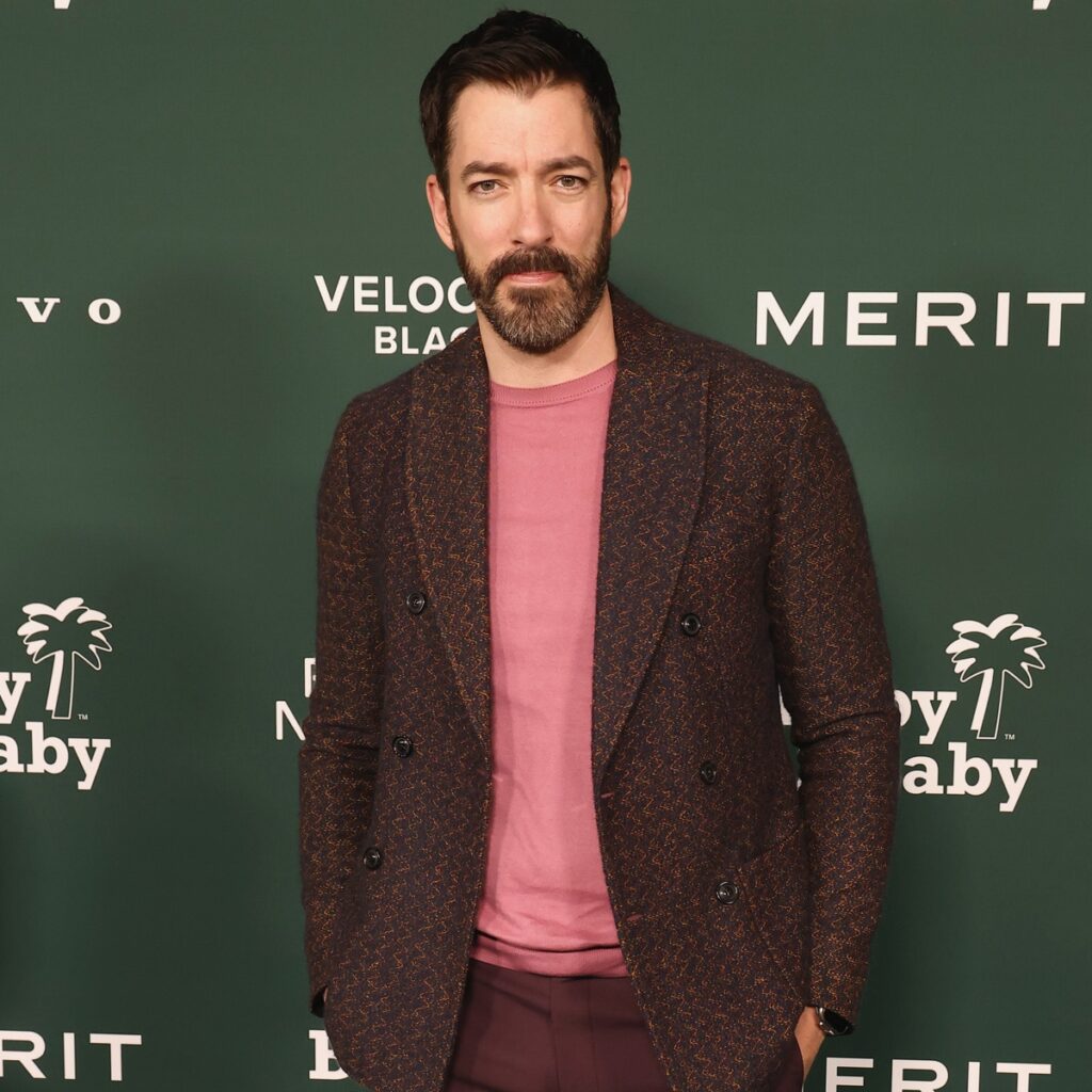 Drew Scott Details "Heartbreaking" Wake-Up Call From 4-Year-Old Son