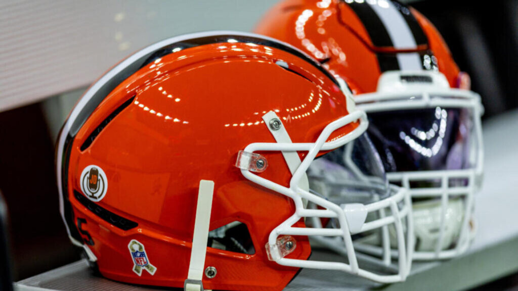 Garrett Unloads Legacy, Walks Away From Browns’ Shadow