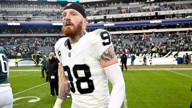 How Maxx Crosby responded to young 49ers fan asking him to join San Francisco