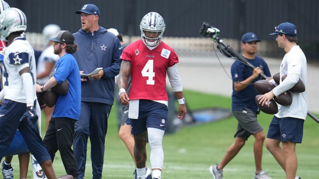 How Will Dak Prescott’s Age-33 Season Compare to Cowboys Greats?