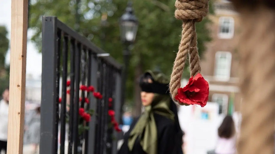 Iran accelerates execution campaign against anti-regime activists amid internet censorship
