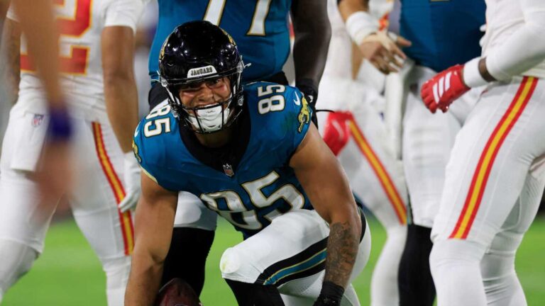 Jacksonville Jaguars Sign Offensive Weapon To 3-Year Extension