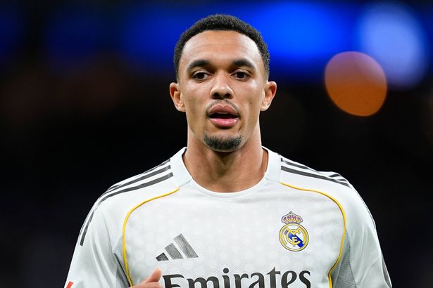 Jamie Carragher shares theory behind Trent Alexander-Arnold's fresh World Cup snub