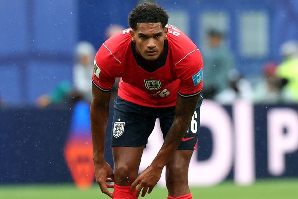 Jarell Quansah fails Gary Neville test as England leaves Liverpool question hanging