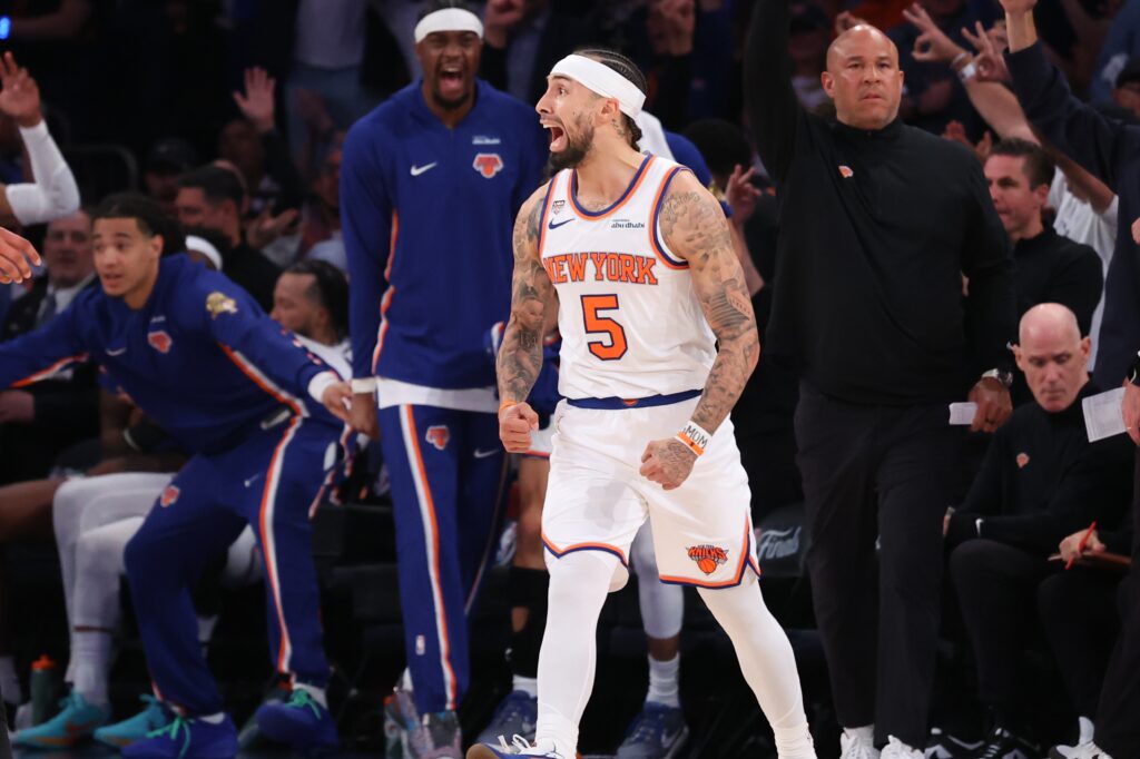 Jose Alvarado returning to Knicks on $14 million contract after declining player option