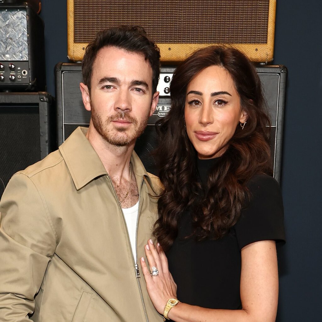 Kevin Jonas Reveals Which Artist Is on His Sex Playlist