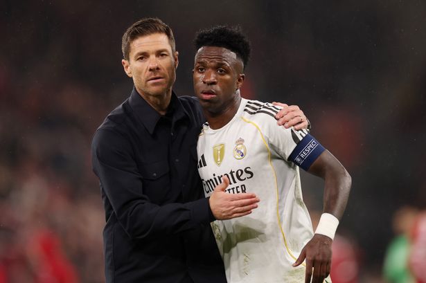 Managing Chelsea as Xabi Alonso axes Alejandro Garnacho, Rafael Leao signs, Enzo Fernandez stays