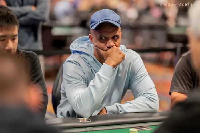 Phil Ivey Has a Big Stack as Bubble Bursts in WSOP Poker Players Championship