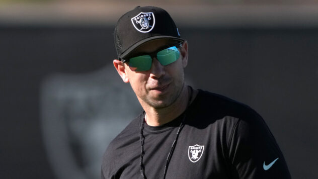 Seahawks' Sam Darnold shares what Raiders' Klint Kubiak really thinks of Fernando Mendoza, Kirk Cousins