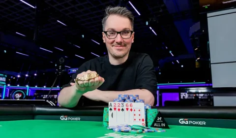 Sebastian Pauli Finally Gets His Razz Bracelet, 13 Years Later