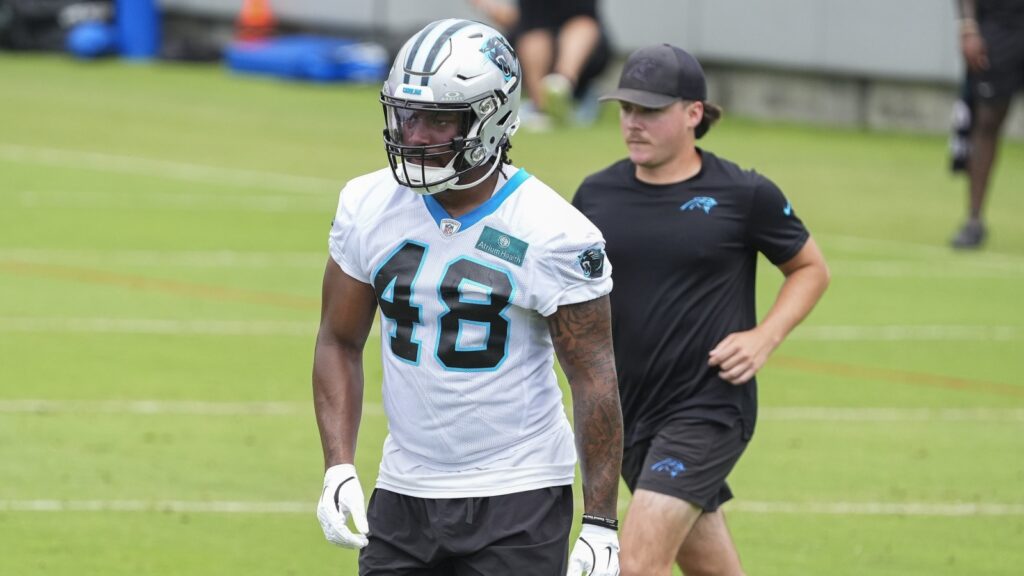 Should The Buccaneers Reunite With Former EDGE Cam Gill?
