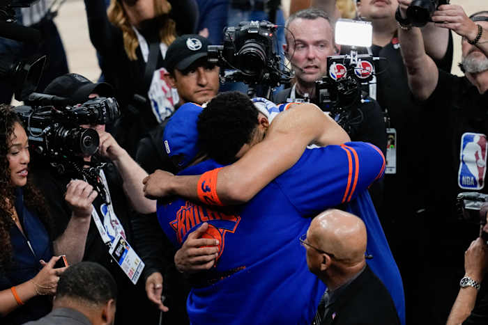 Spurs say they aren’t conceding after Knicks take 2-0 lead in NBA Finals