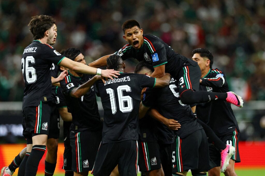 The Mexico curse driving World Cup co-hosts to beat Ecuador in last 32