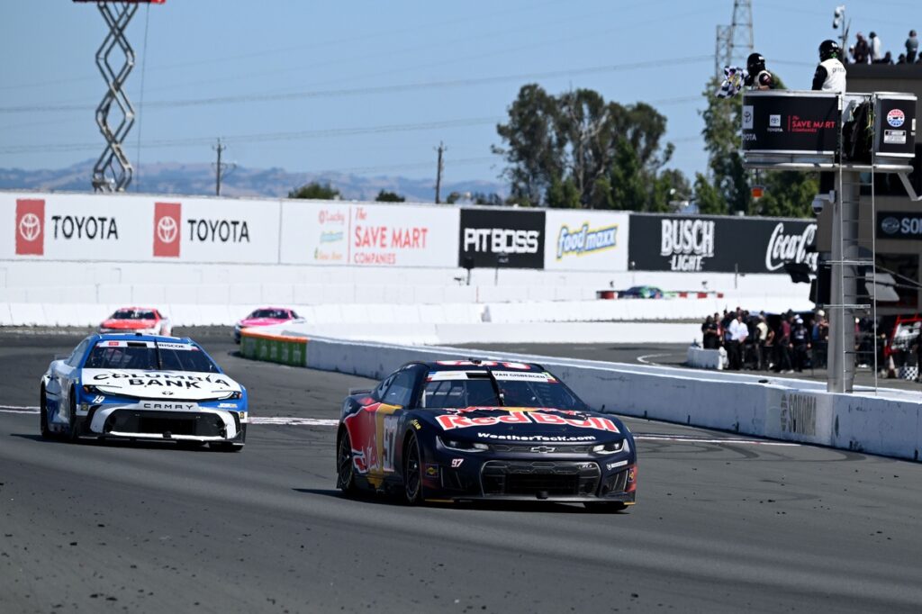 Trackhouse crew chief says they were 'lucky' to have Van Gisbergen against faster JGR car