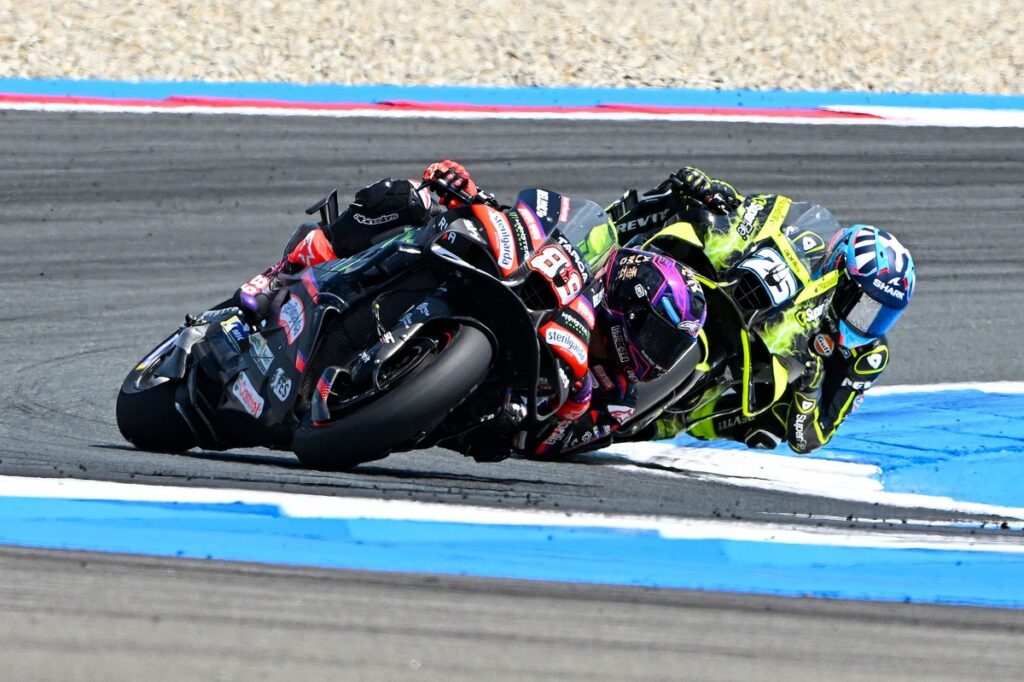 Trackhouse on beating factory Aprilias in Dutch GP: “Our riders were better”