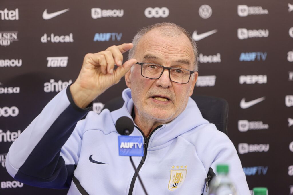 Uruguay national team blames FIFA for travel chaos ahead of World Cup opener
