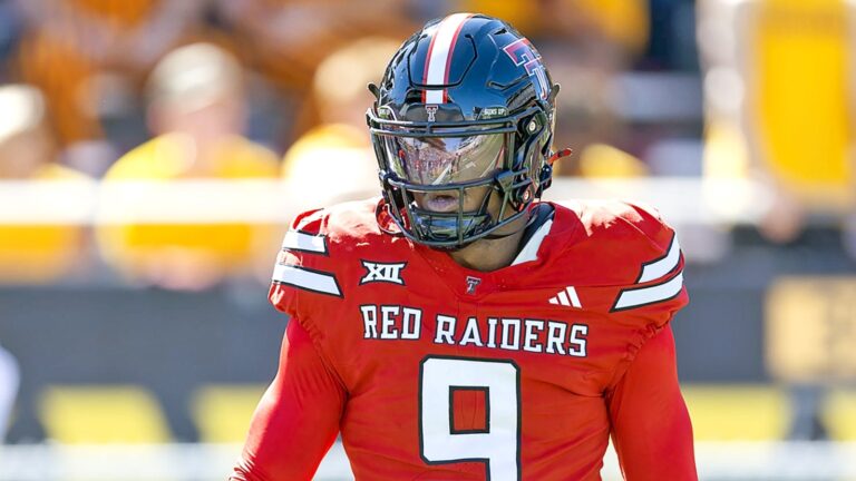 49ers rookie Romello Height avoids serious injury after being carted off the practice field