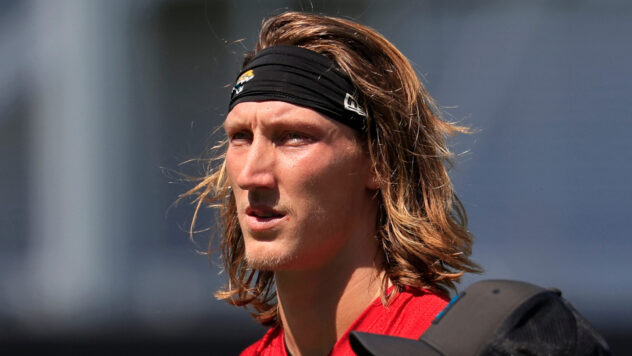 AFC Notes: Trevor Lawrence, Gunnar Helm, Colts, Jaguars, Titans