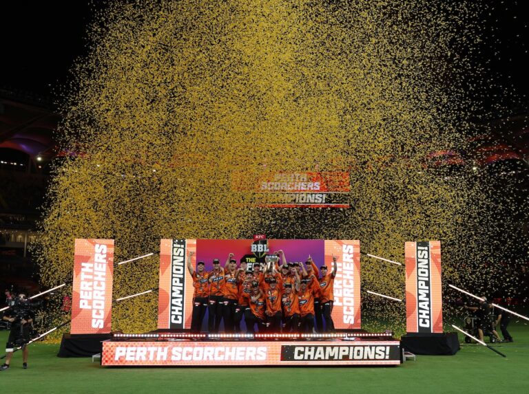 BBL returns to Christmas Eve, Australia Day final