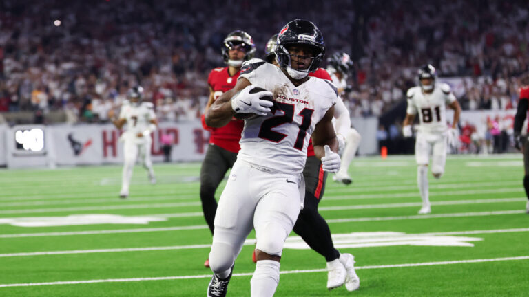 Browns Unlikely To Express Interest In Free Agent RB Nick Chubb?