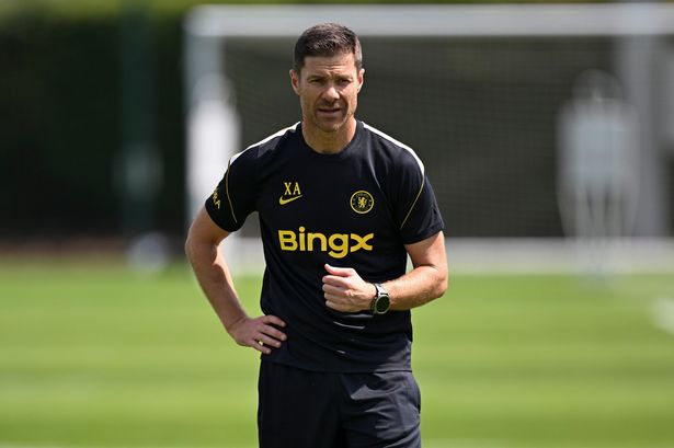 Chelsea new signings arrive but one star absent from Xabi Alonso's first training session