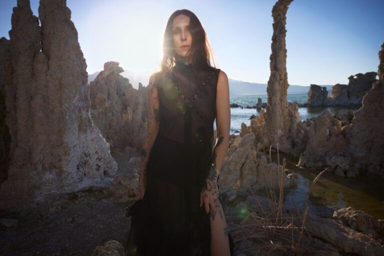 Chelsea Wolfe Reveals New Album The Dark, Lines Up 2026 Tour