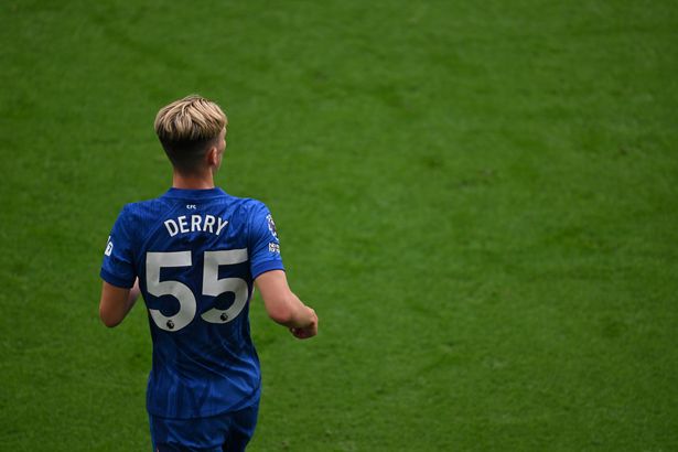 Chelsea wonderkid makes transfer decision after Bayern Munich interest with Xabi Alonso aim