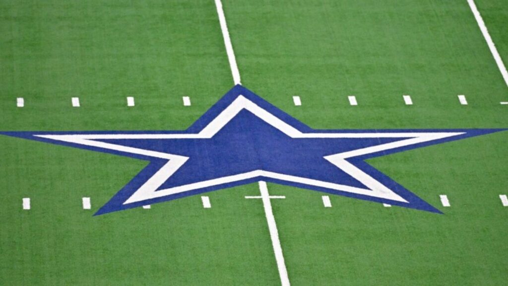 Ex-Cowboys Quarterback Announces Sudden Retirement At 31, Just Before Training Camp