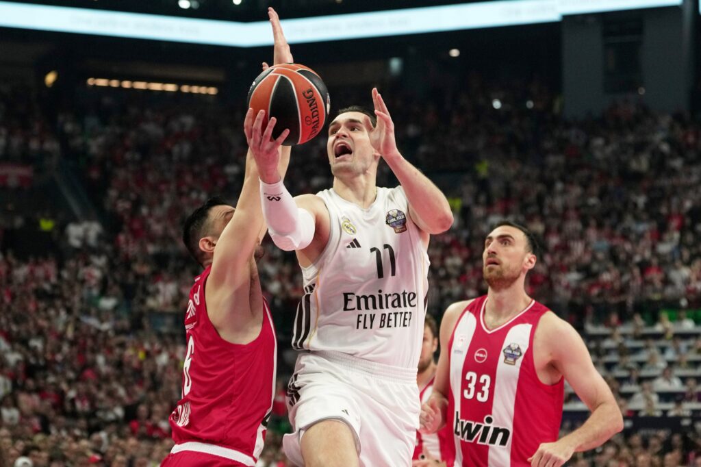 Ex-Knick Mario Hezonja returning to NBA from Europe with Cavaliers deal