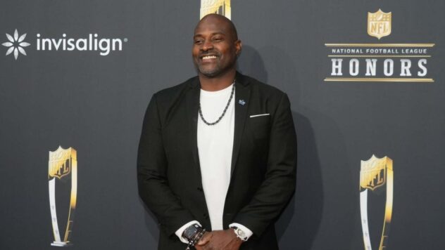 Ex-NFL player Marcellus Wiley jailed on domestic battery charge