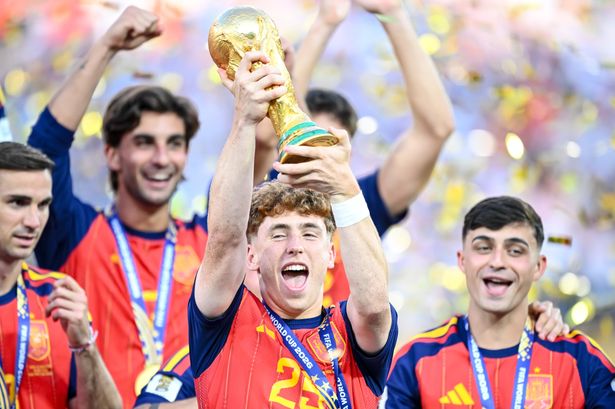 Inside Victor Munoz's joyous World Cup celebrations as friends and family involved