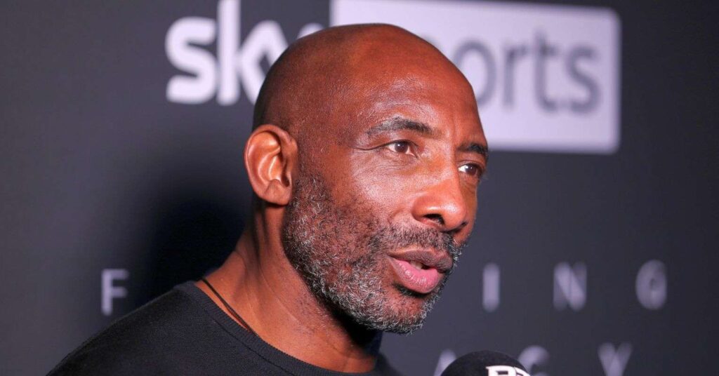 Johnny Nelson says heavyweight challenger will 'regret' fighting on for too long: "Think about your health"