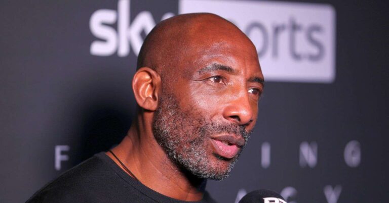 Johnny Nelson says heavyweight challenger will 'regret' fighting on for too long: "Think about your health"